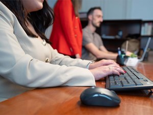 5 razones para registrar tu marca antes de lanzar tu negocio, aunque ya tengas el dominio comprado