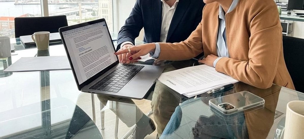 Foto 1 Contratos tecnológicos para proyectos SaaS, apps y plataformas digitales en A Coruña