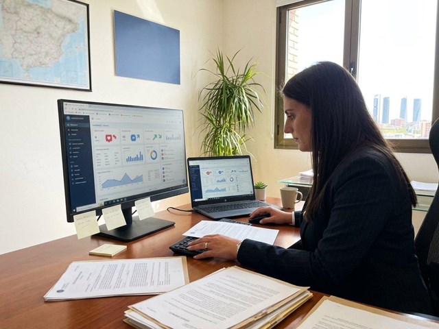 Revisión legal de campañas de marketing digital, influencers y contenidos online en Madrid